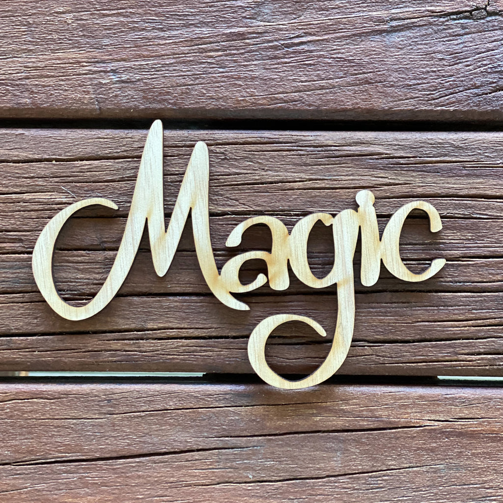 Plywood word - Magic